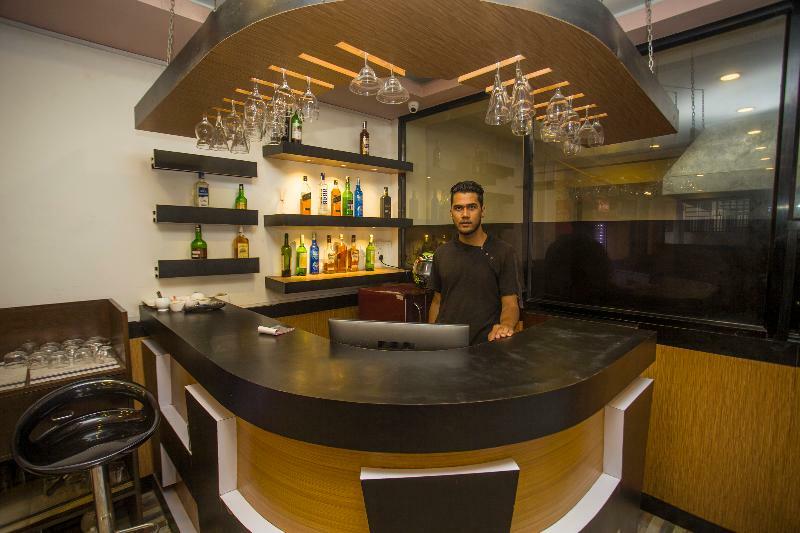Oyo 11474 Gangaur Regency Boutique Hotel Kathmandu Buitenkant foto